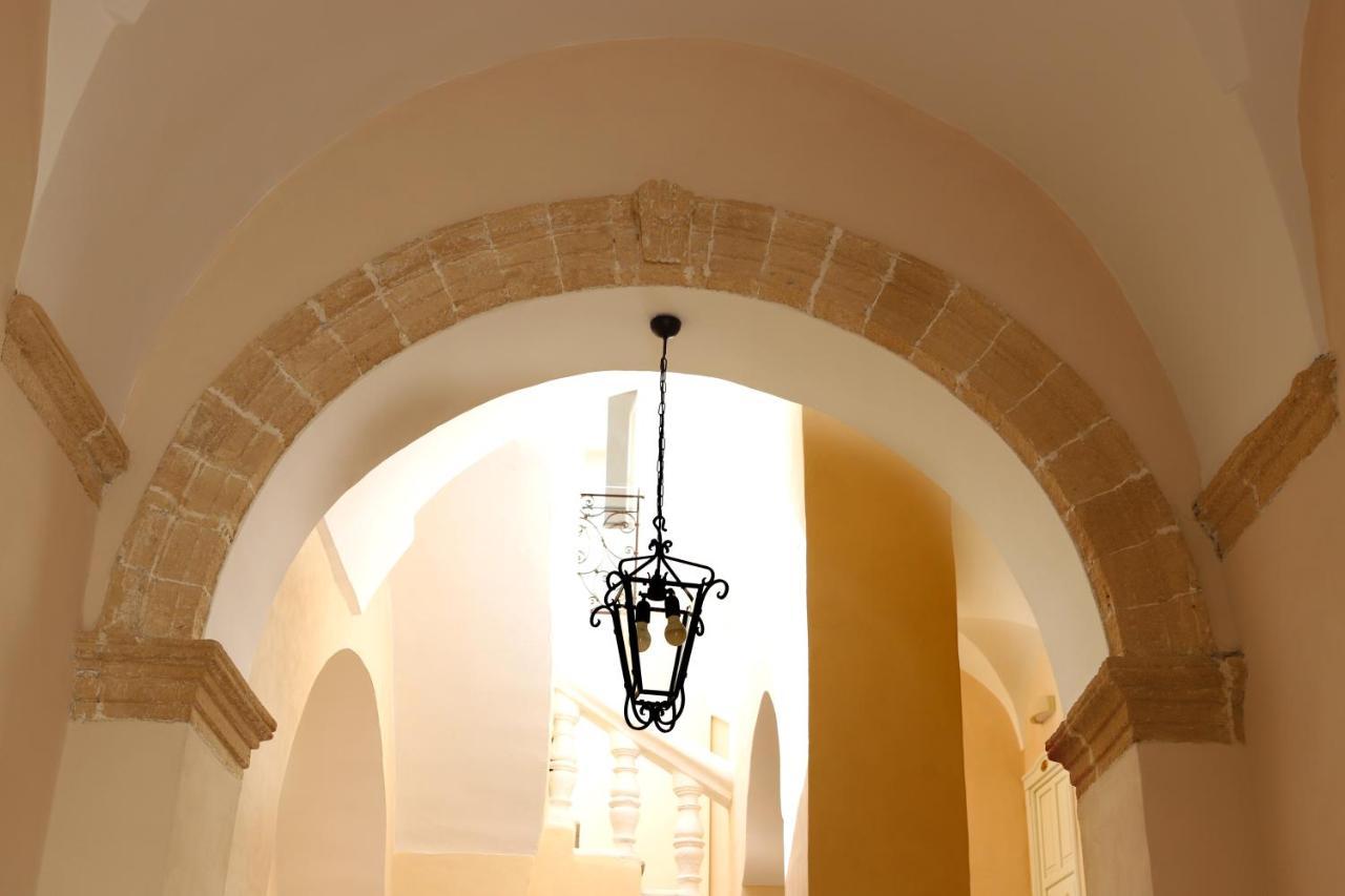 Palazzo Castiglione *